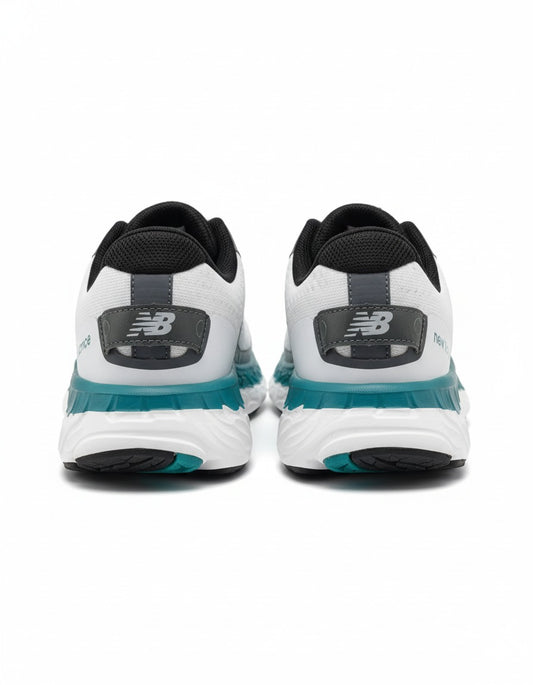 Agile Performance Running Shoe